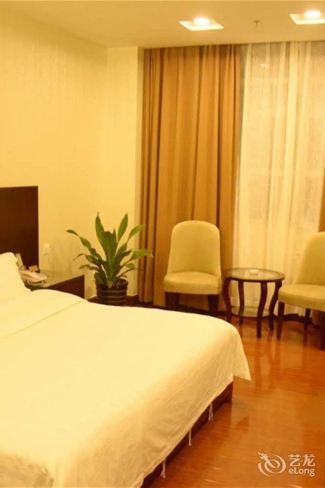 Guangzhou Xiangdu Hotel Esterno foto
