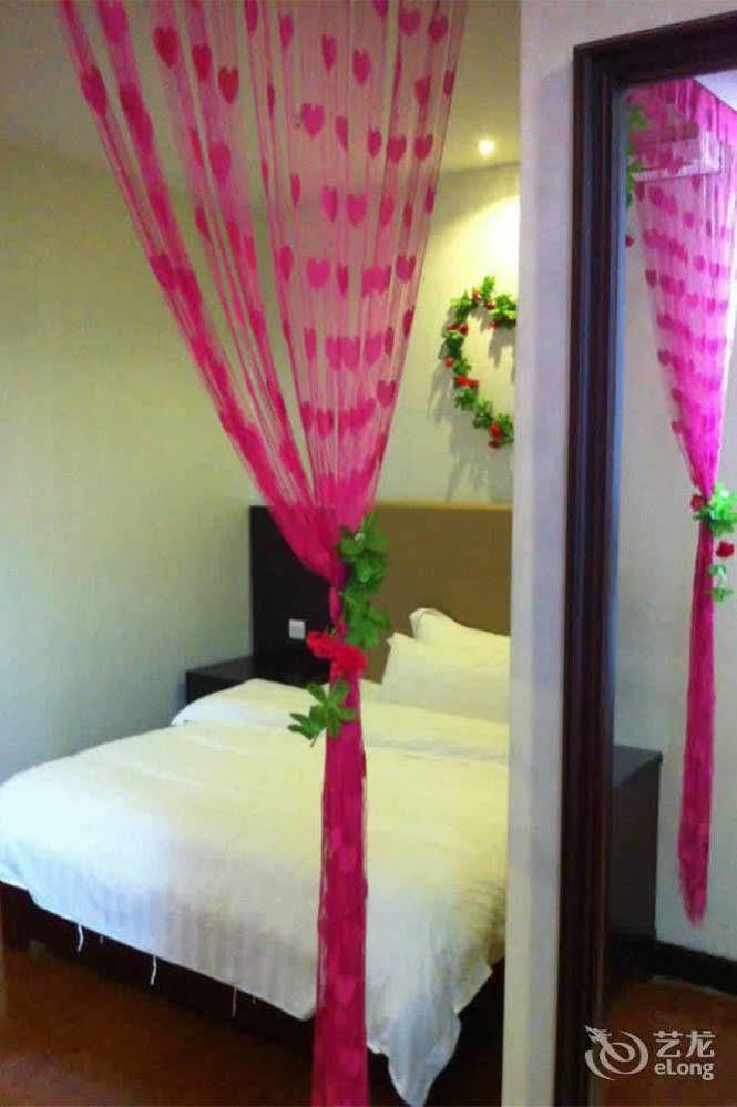 Guangzhou Xiangdu Hotel Esterno foto